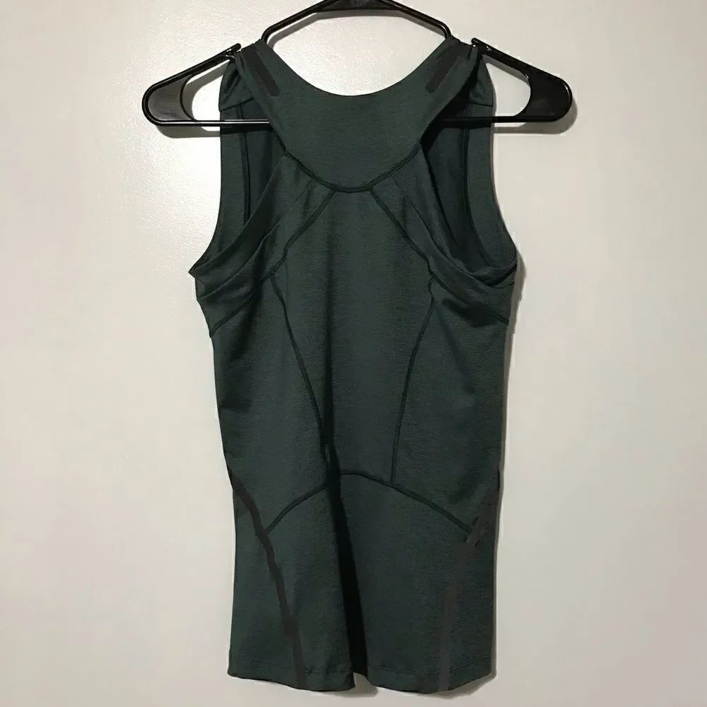 5/$25 ASICS Athletic Tank  - Picture 4 of 7